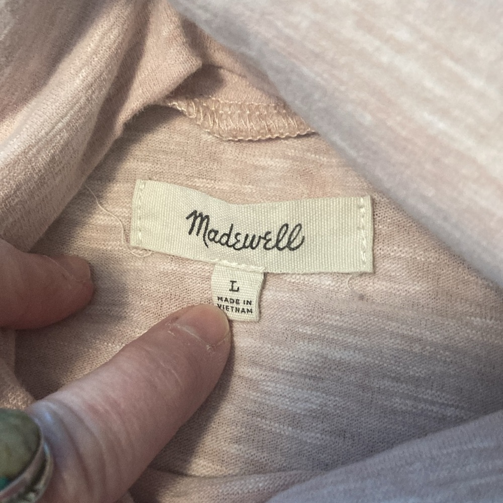 Madewell blush turtleneck, size large, so comfy!! Great top for layering🩷💜❤️💜🩷🩷 - Picture 4 of 8